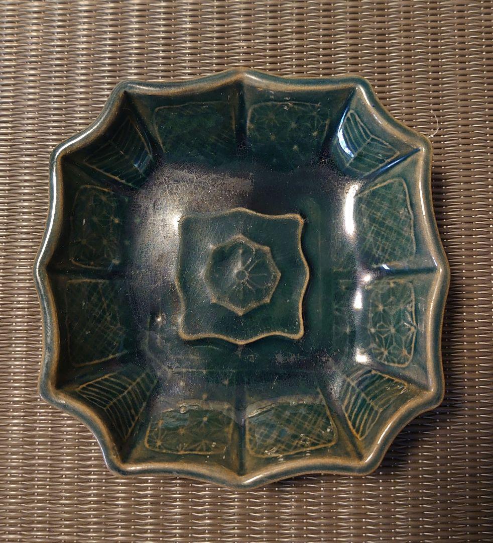 淡路 珉平焼 青交趾陽刻 輪花型小皿 5客