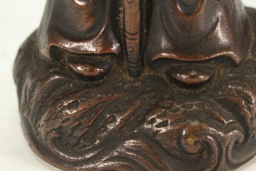 古備前 観音菩薩像 葡萄木敷き板(K-A645)