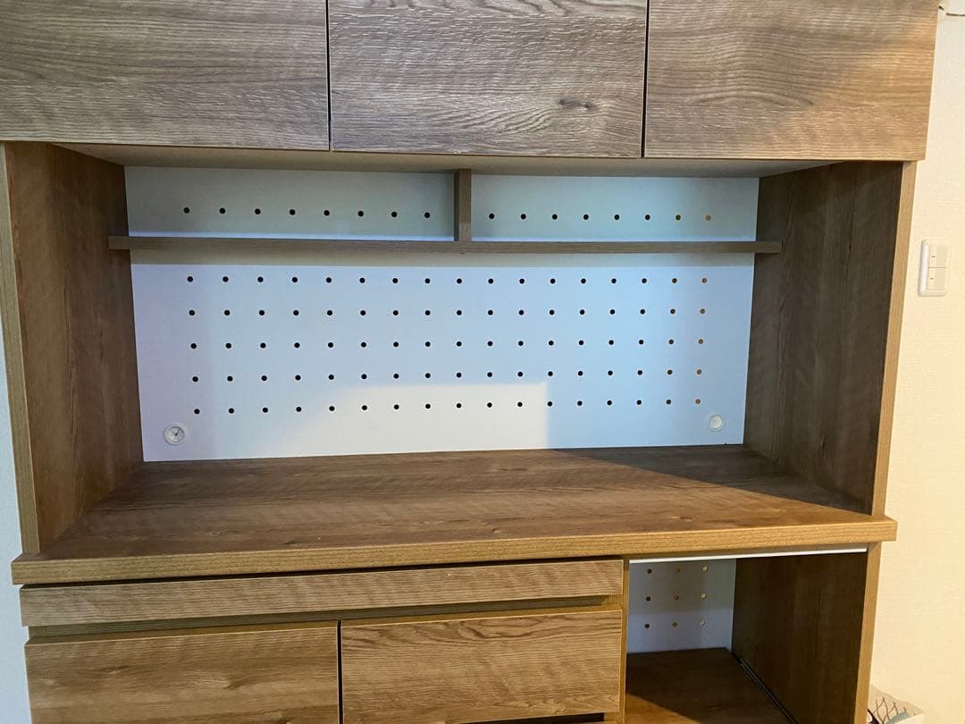 ロウヤ(大川家具)の120センチ食器棚(送料と組み立て料金込み)