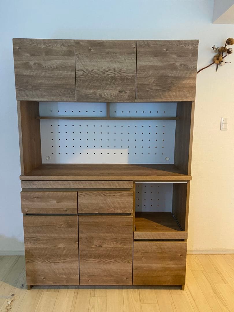 ロウヤ(大川家具)の120センチ食器棚(送料と組み立て料金込み)