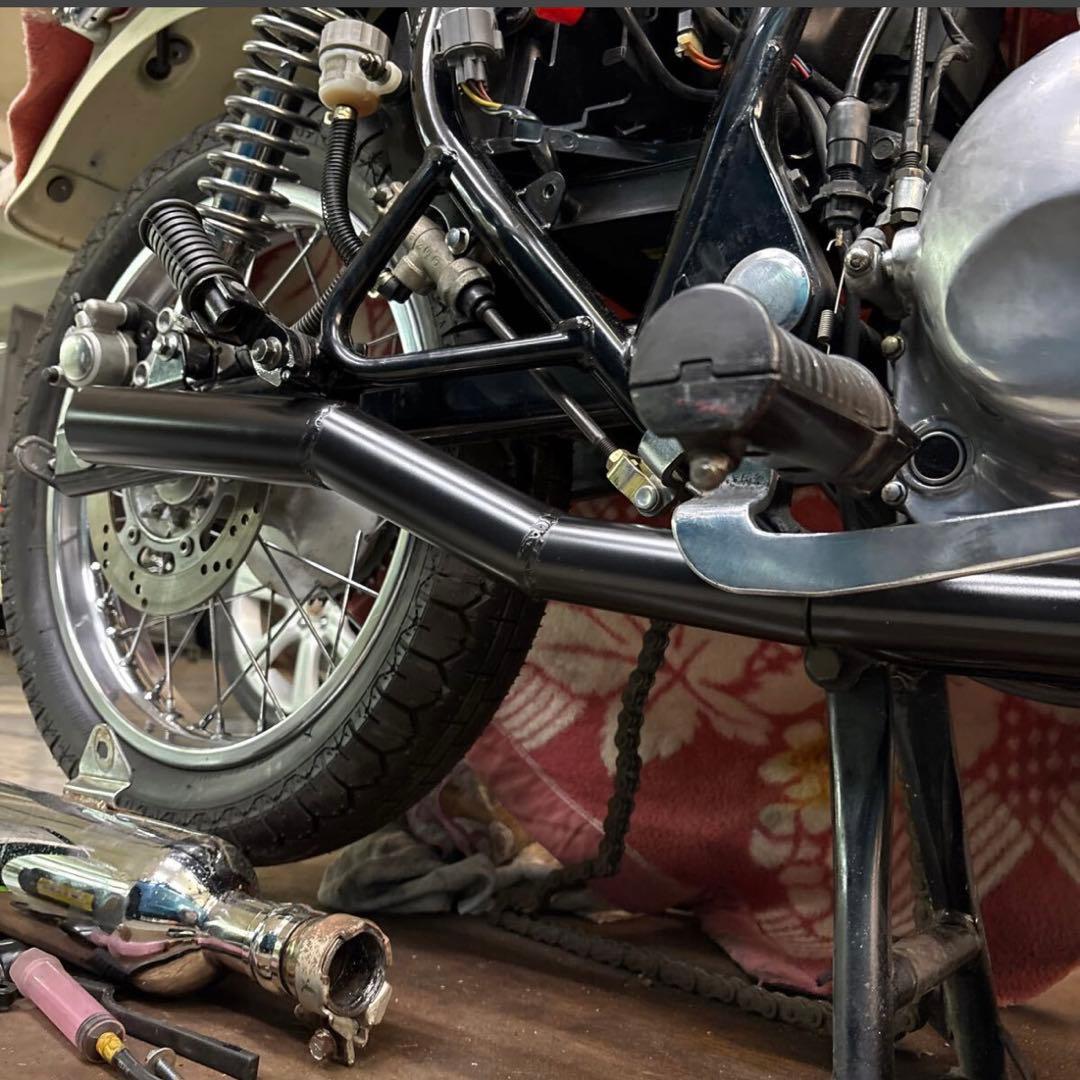 か*た様 エストレア250 ワンオフヨシムラ風ショート菅スリップオン