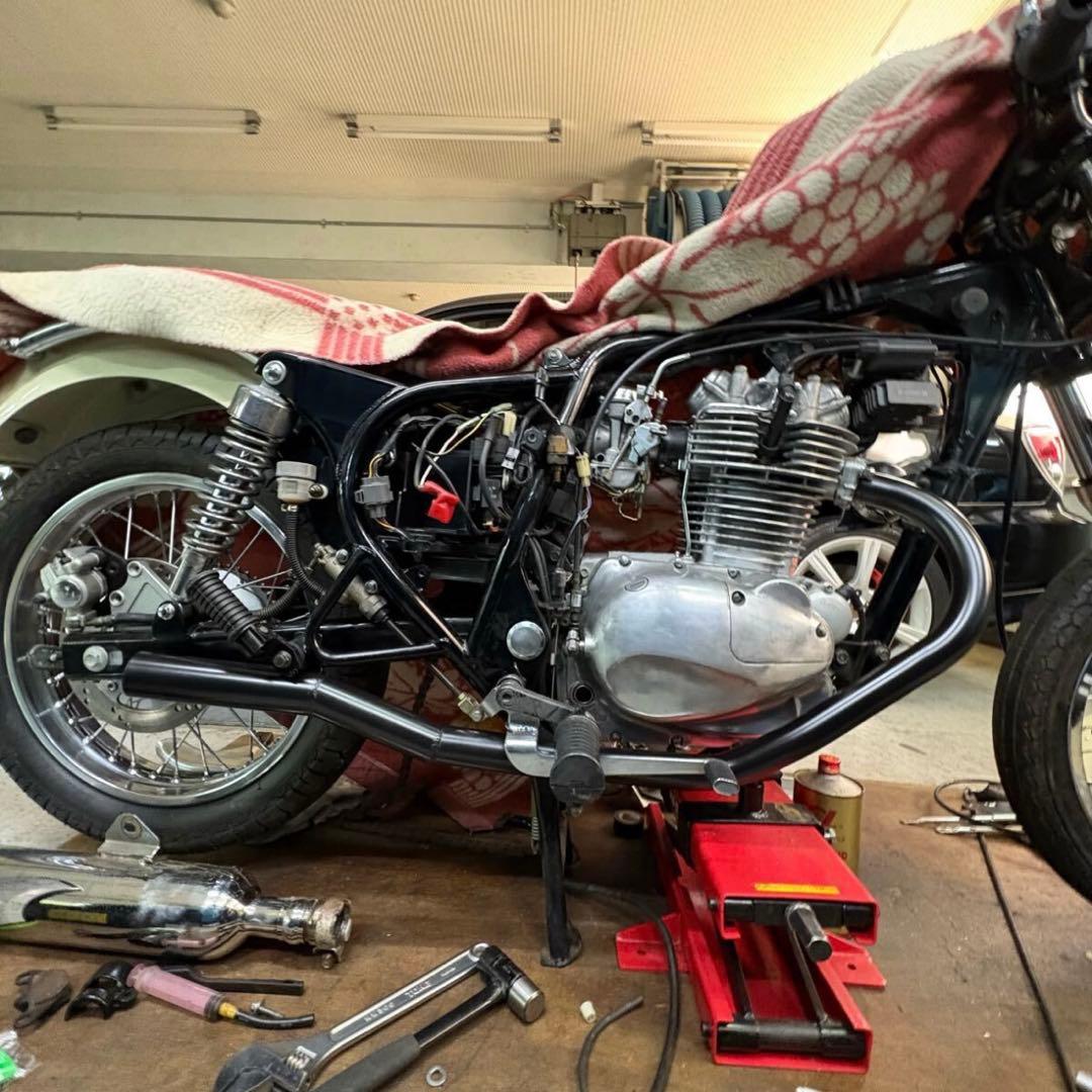 か*た様 エストレア250 ワンオフヨシムラ風ショート菅スリップオン