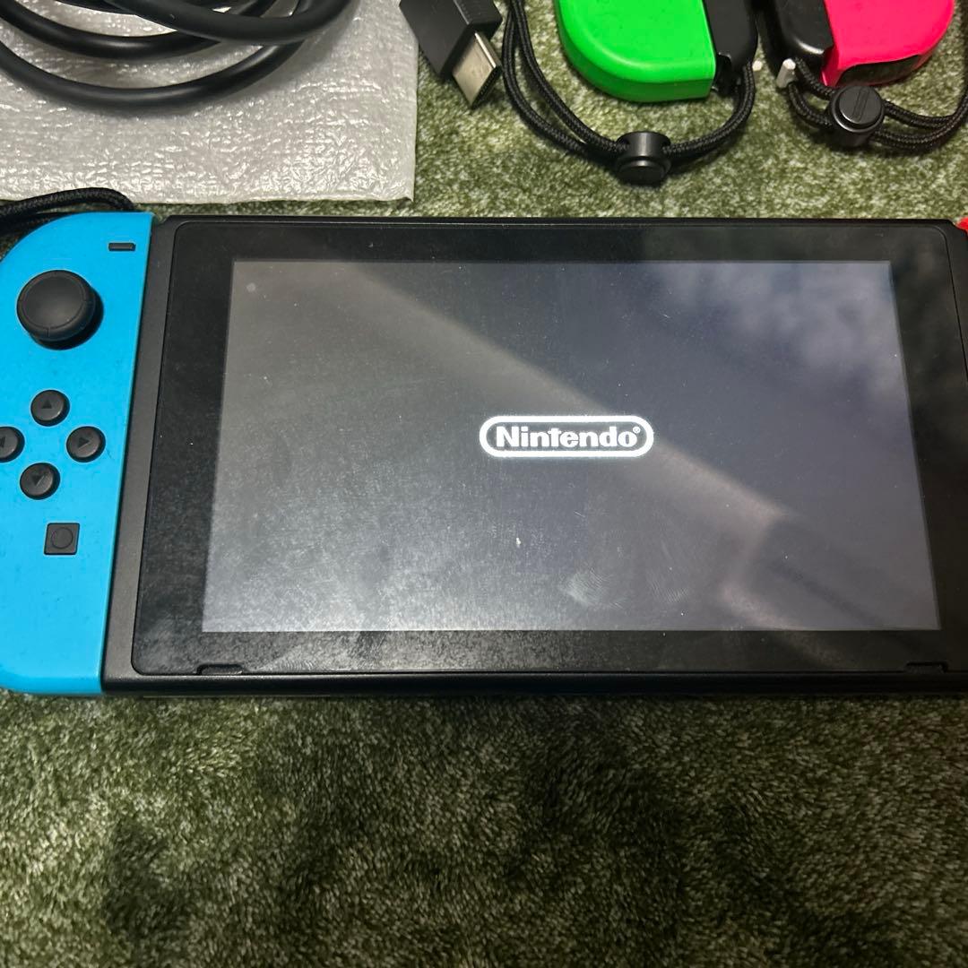 Nintendo Switch 初期モデル