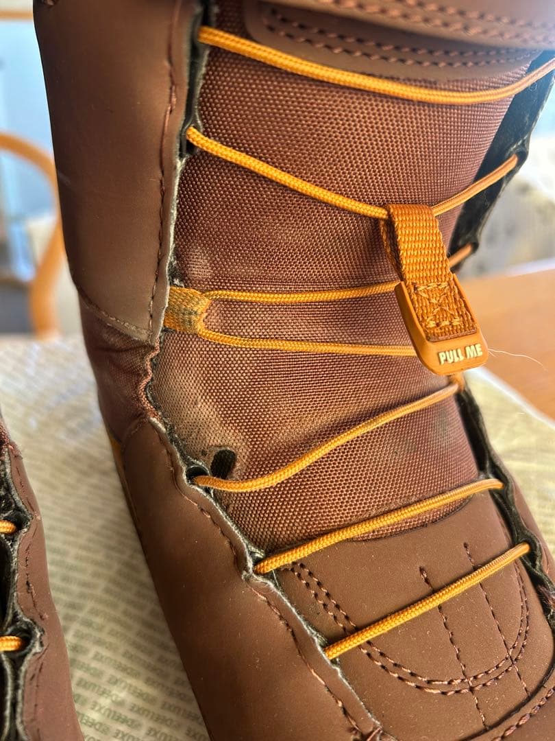 スノーボードブーツDEELUXEディーラックス ID LARA 24.5 箱付