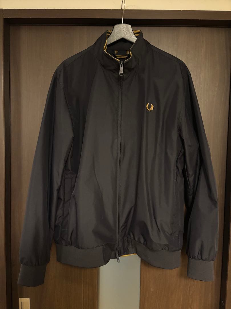 FRED PERRY ナイロンジャケット