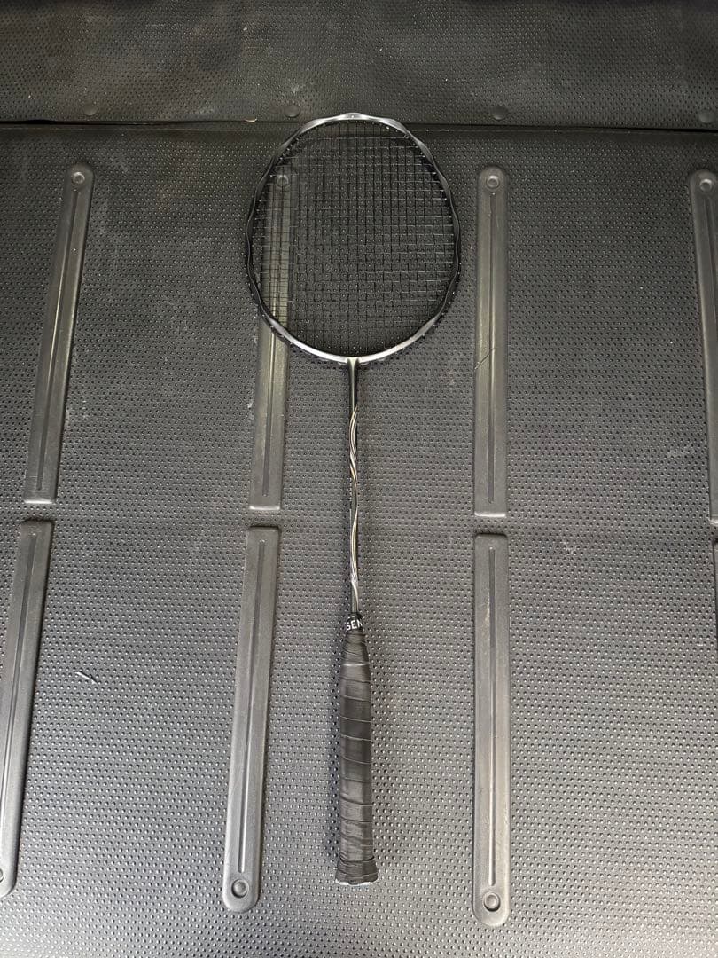 GOSEN バドミントンラケット インフェルノ　4UG5