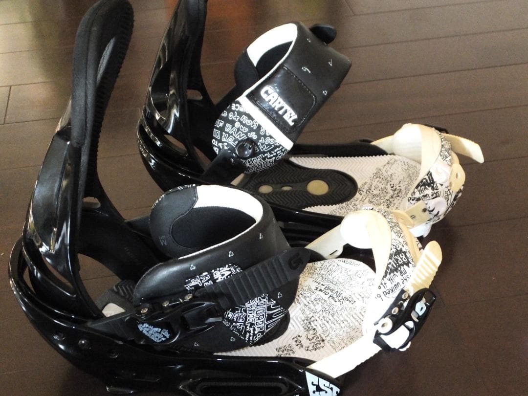 Burton ビンディング CARTEL EST　メンズMサイズ