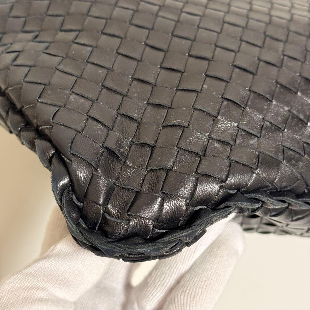 BOTTEGA VENETA イントレチャート ホーボー ショルダーバッグ
