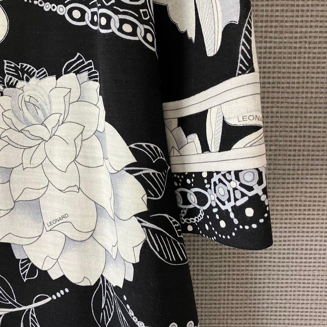 近年美品　レオナール　チュニック　薄手ウール　花柄　トリム　36 丈72