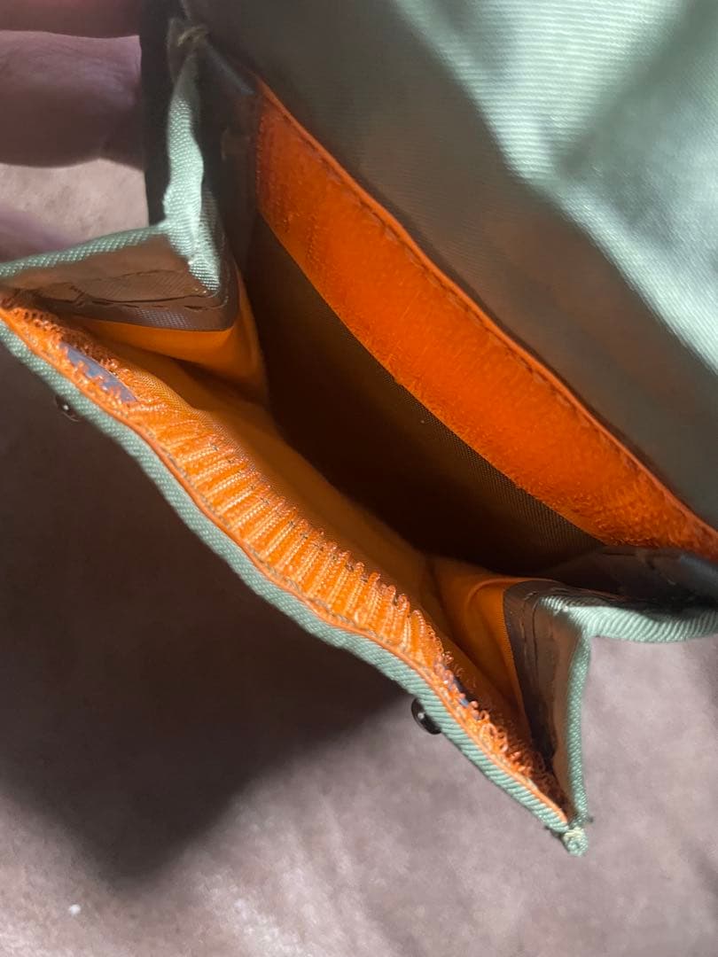 【極美品】吉田カバン　ポーター　タンカー　セージグリーン　二つ折り財布