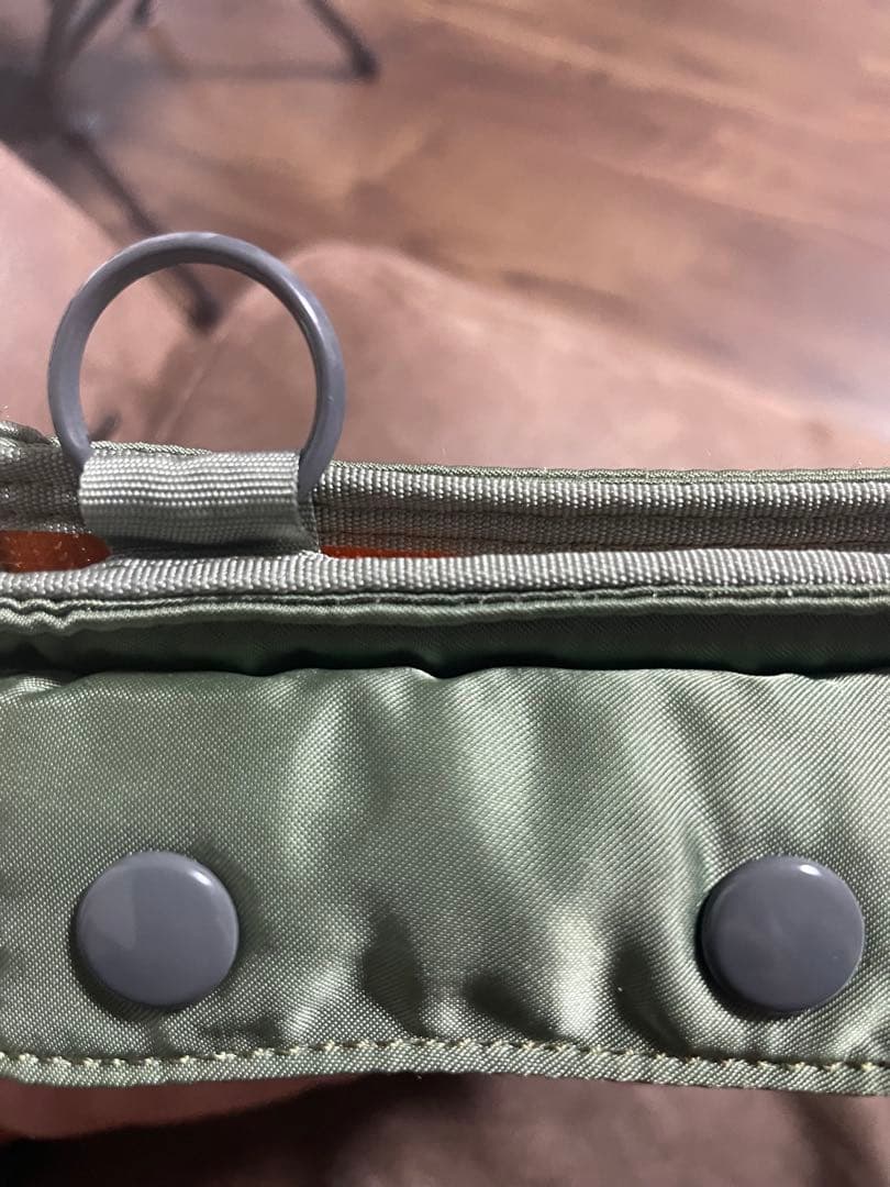 【極美品】吉田カバン　ポーター　タンカー　セージグリーン　二つ折り財布