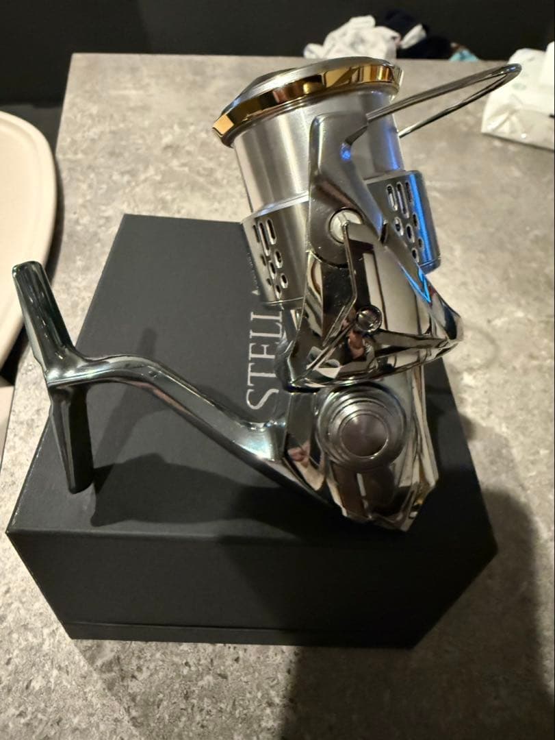 シマノ 18 ステラ C3000SHG