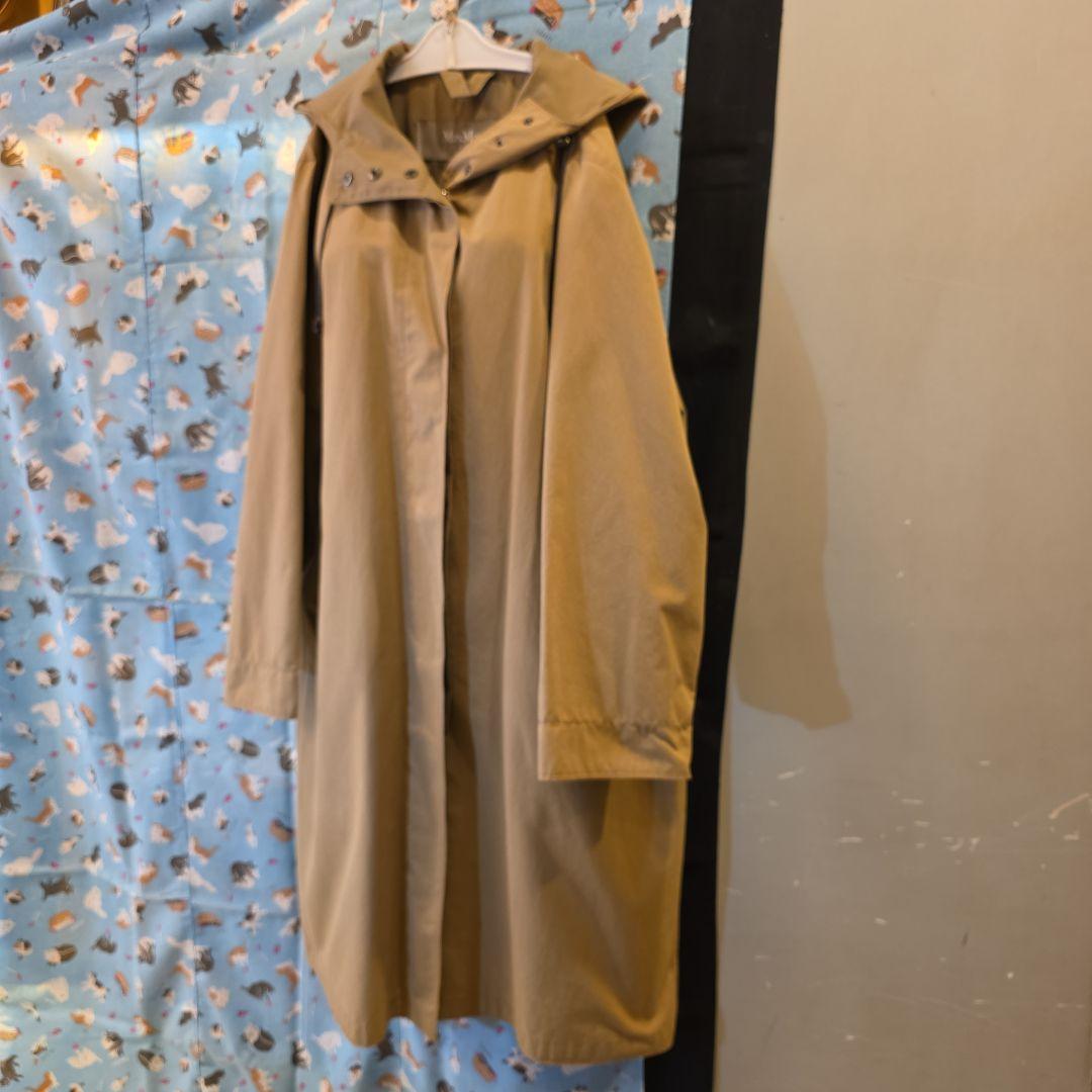 マックスマーラ Max Mara デザインフードコート
