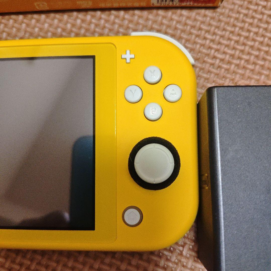Nintendo switch lite イエロー　美品