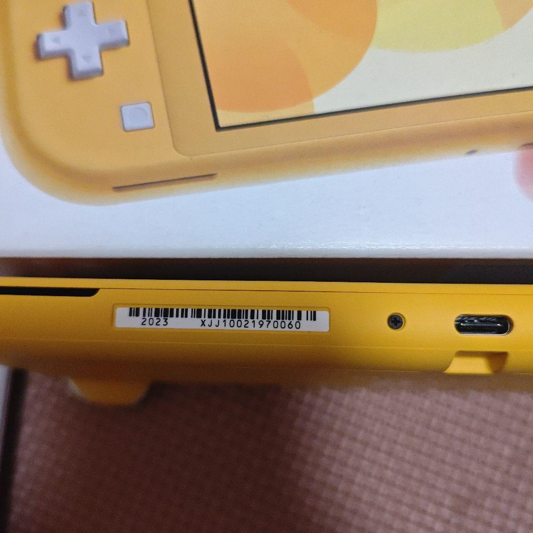 Nintendo switch lite イエロー　美品