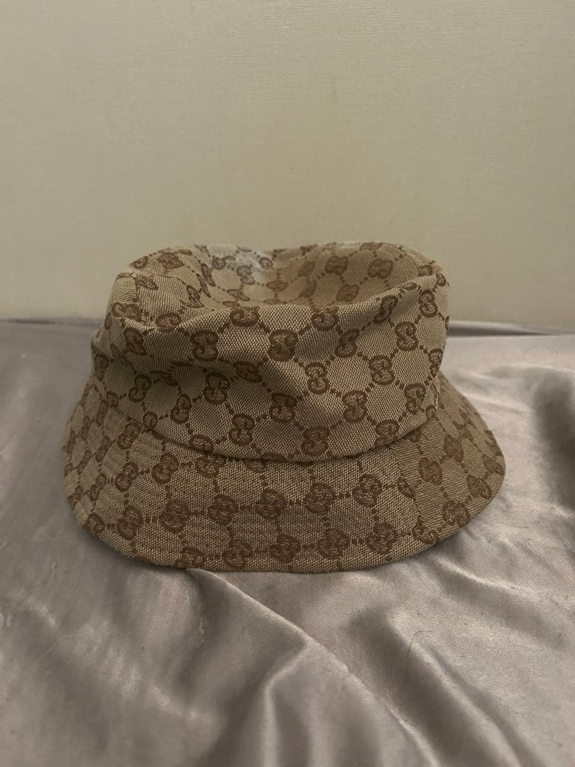 GUCCI バケットハット ベージュ
