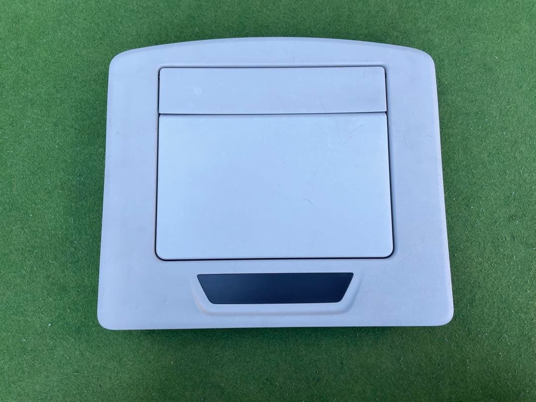 トヨタ 純正 アルファード ヴェルファイア 30系　フリップダウンモニター