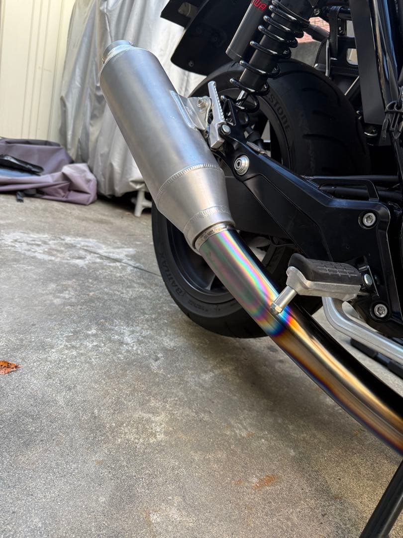 X*n様 CB1100 TSRチタンフルエキゾースト マフラー