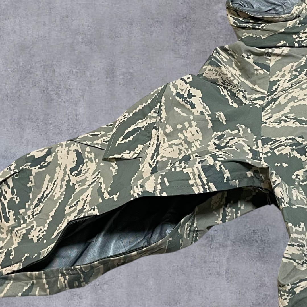 APECS激レアサイズXSエアフォースタイガーストライプゴアテックスパーカー