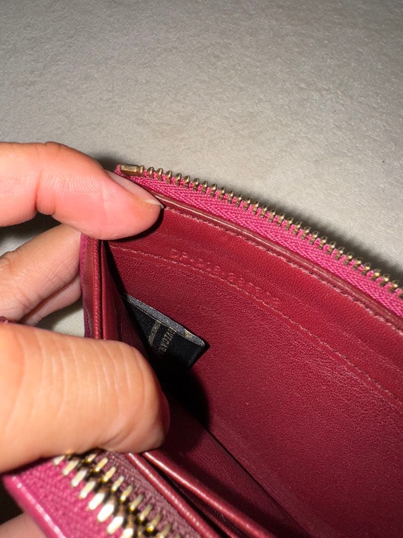 【ゆゆ】BVLGARI バーガンディ レザー 長財布