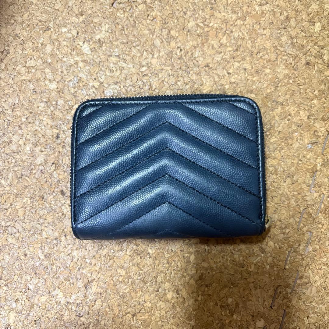 イヴサンローラン　YSL ラウンドジップ 財布　二つ折り ブラック