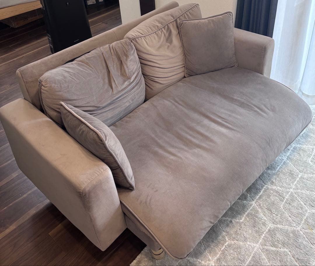 ロウヤ2人掛けソファ　ベロア調グレー