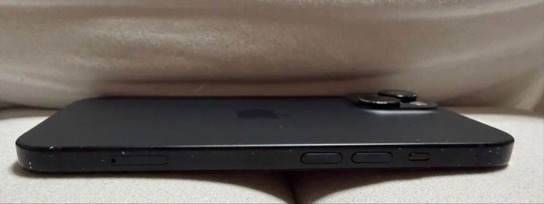 iPhone15ブラック 128GB