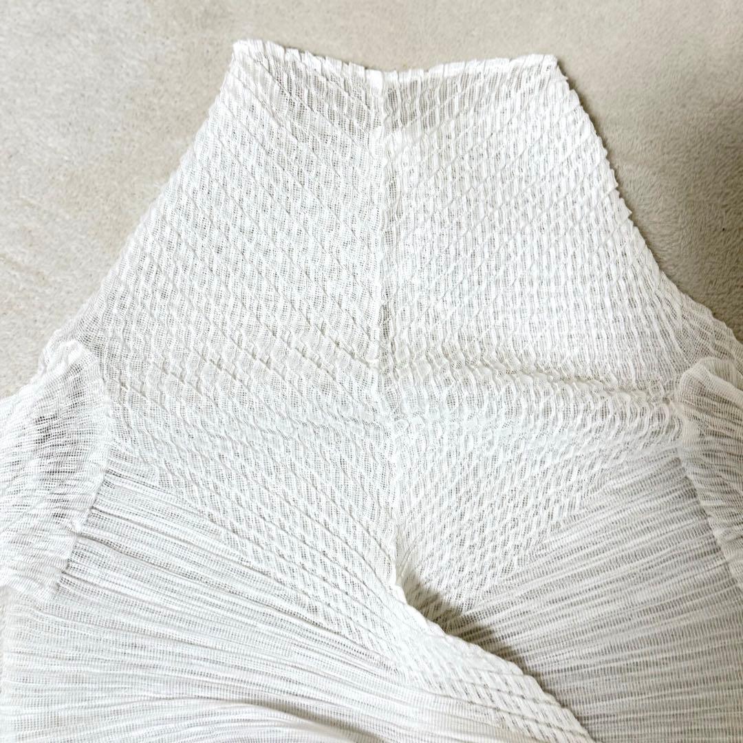 極美品✨ISSEY MIYAKE プリーツ　変形　チュニック　ホワイト　長袖