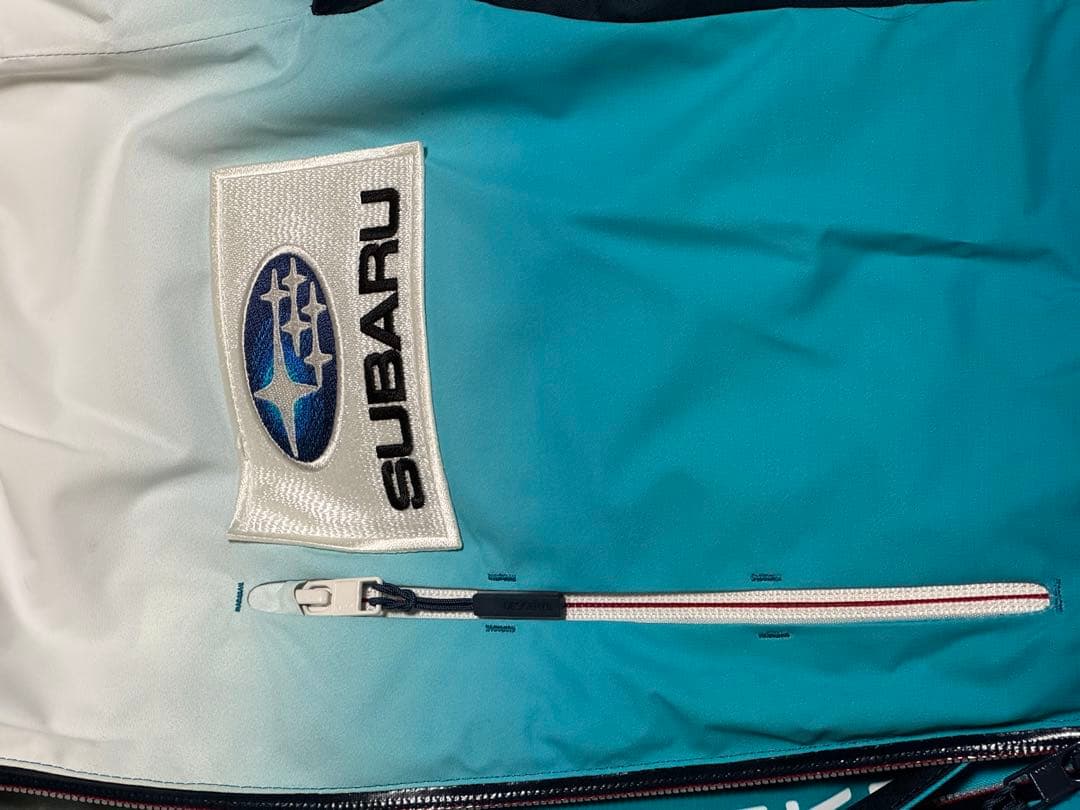 デサントSUBARU スキーウェア Lサイズ上下セット