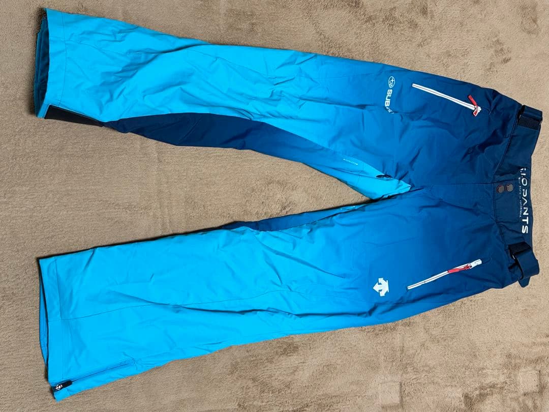 デサントSUBARU スキーウェア Lサイズ上下セット