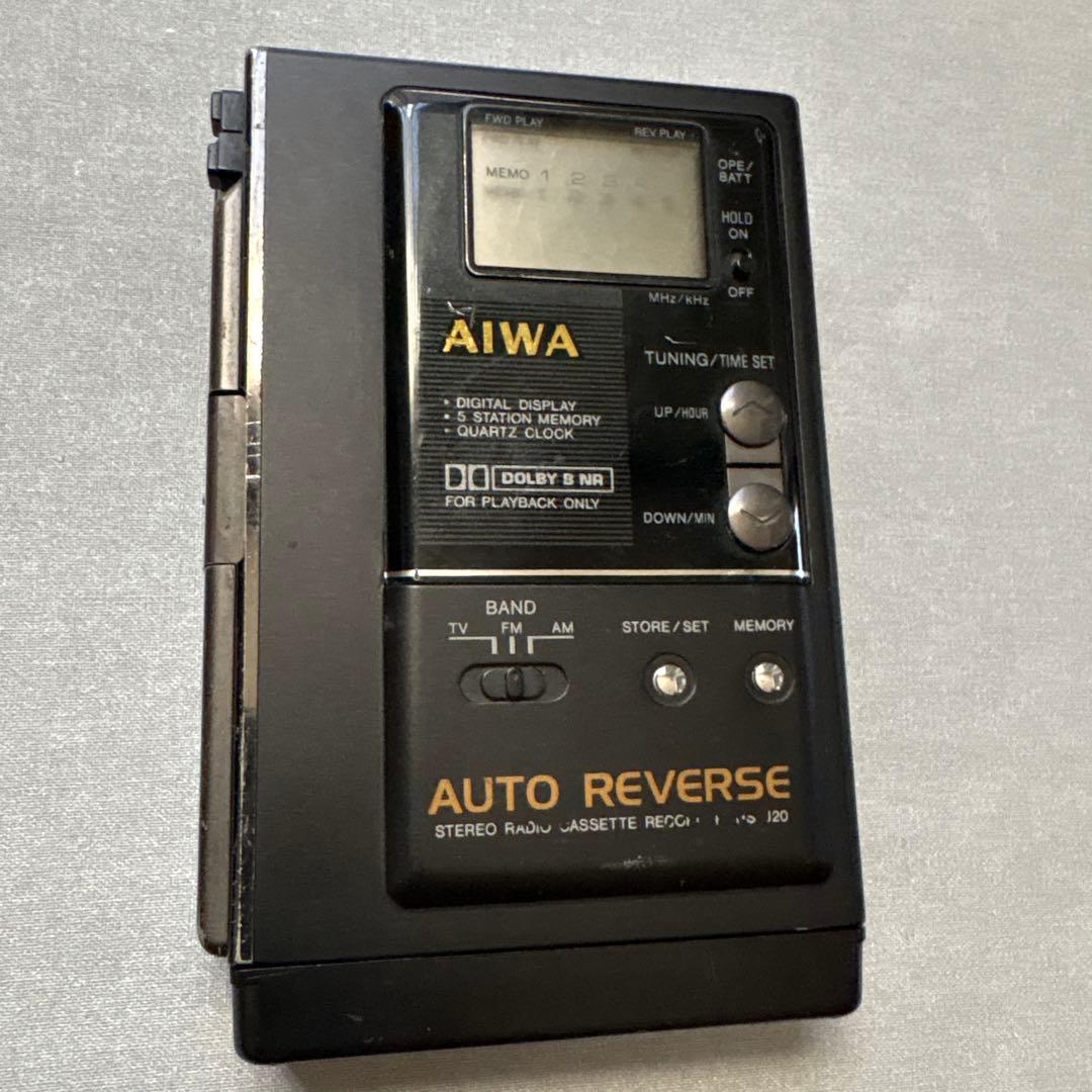 AIWA AUTO REVERSE カセットプレーヤー　カセットボーイ