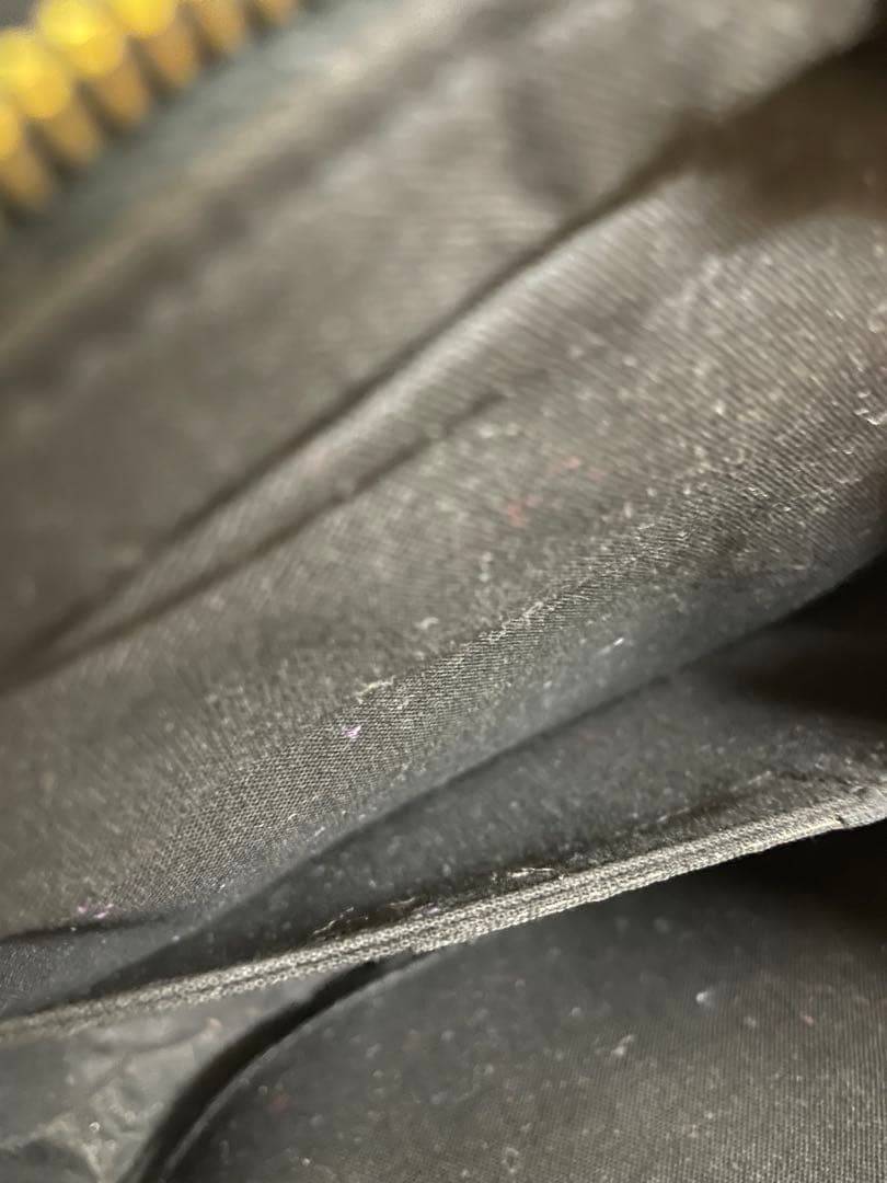 ジャンニ・ヴェルサーチ メデューサ ナイロン ショルダーバッグ ブラック