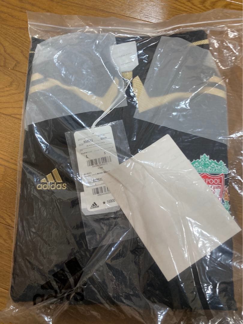 adidas リバプール　上下　Ｌサイズ 未開封品