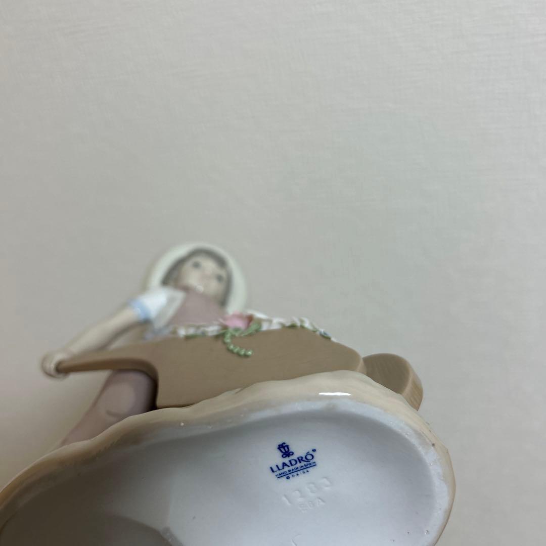 リヤドロ　LLADRO 「花車」新品！