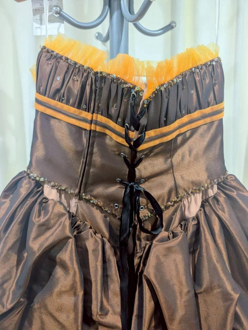 カラードレス　バレンタイン　チョコレート風　コスプレ　ライブ衣装　ウェディング