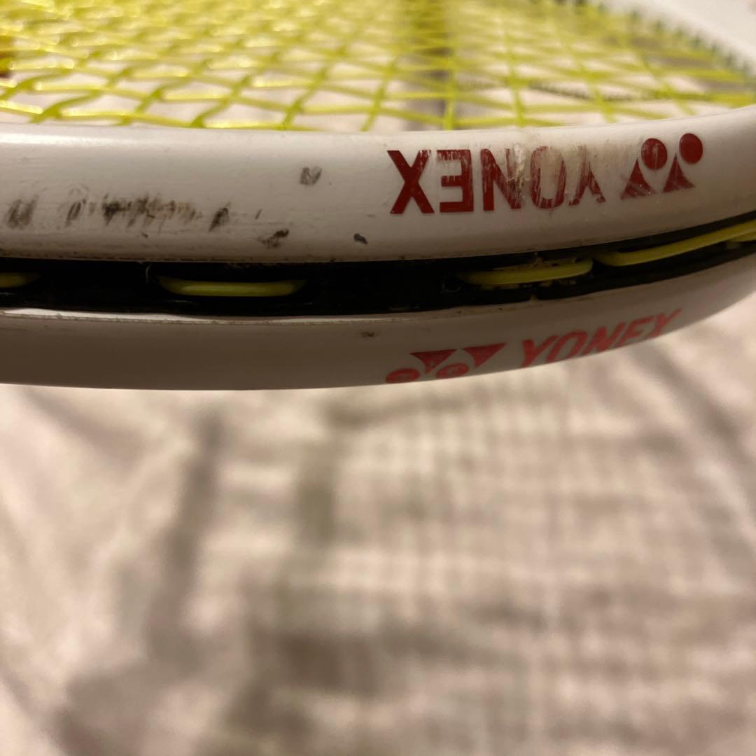 YONEX ジオブレイク70S マットホワイト　ヨネックス　ヨネックス
