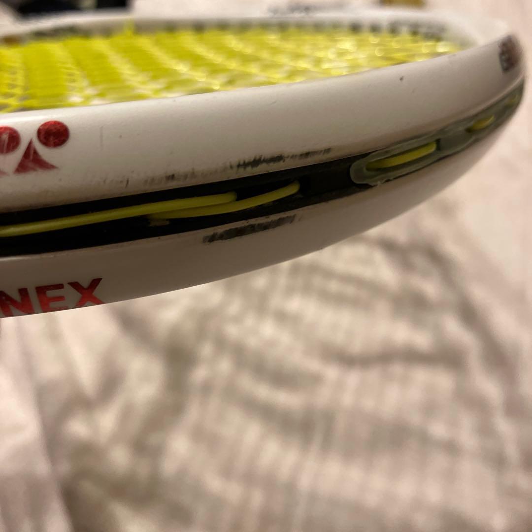 YONEX ジオブレイク70S マットホワイト　ヨネックス　ヨネックス