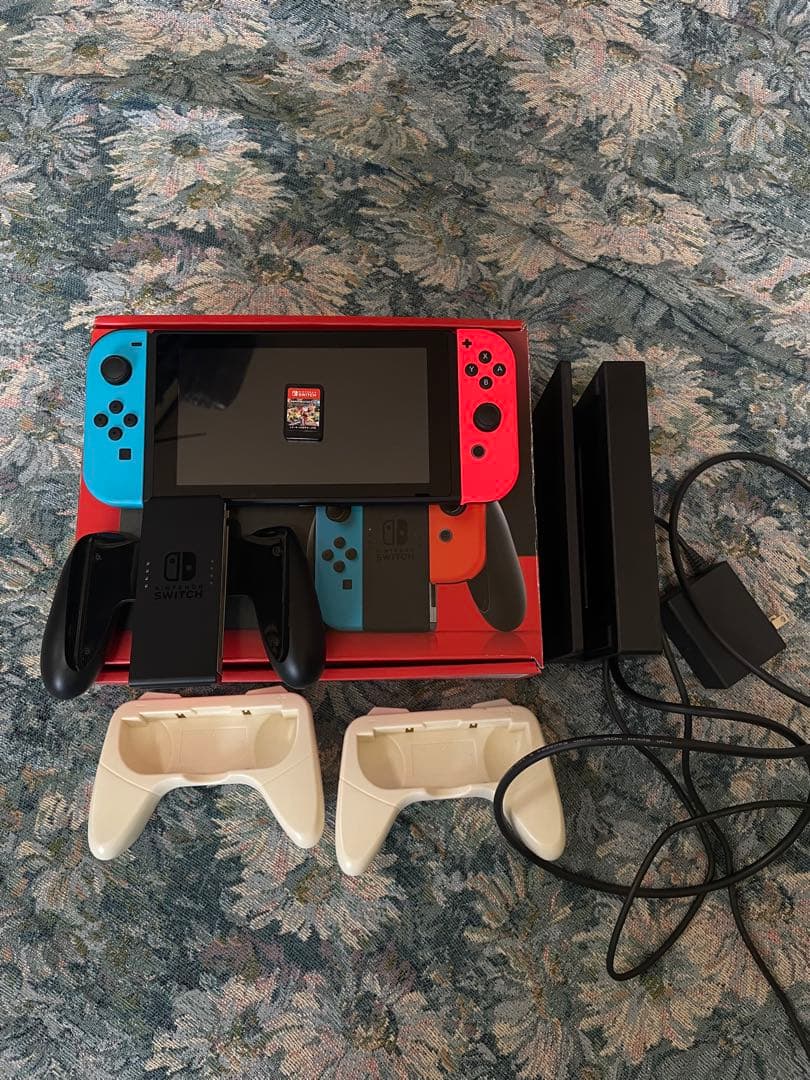 Nintendo Switch 本体 マリオカート8付き