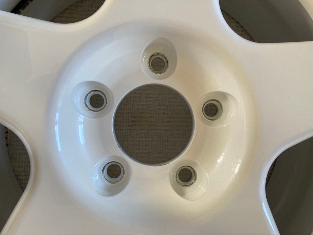 【送料込み】 ブラッドレー V ホイール 4本 16インチ デリカD5