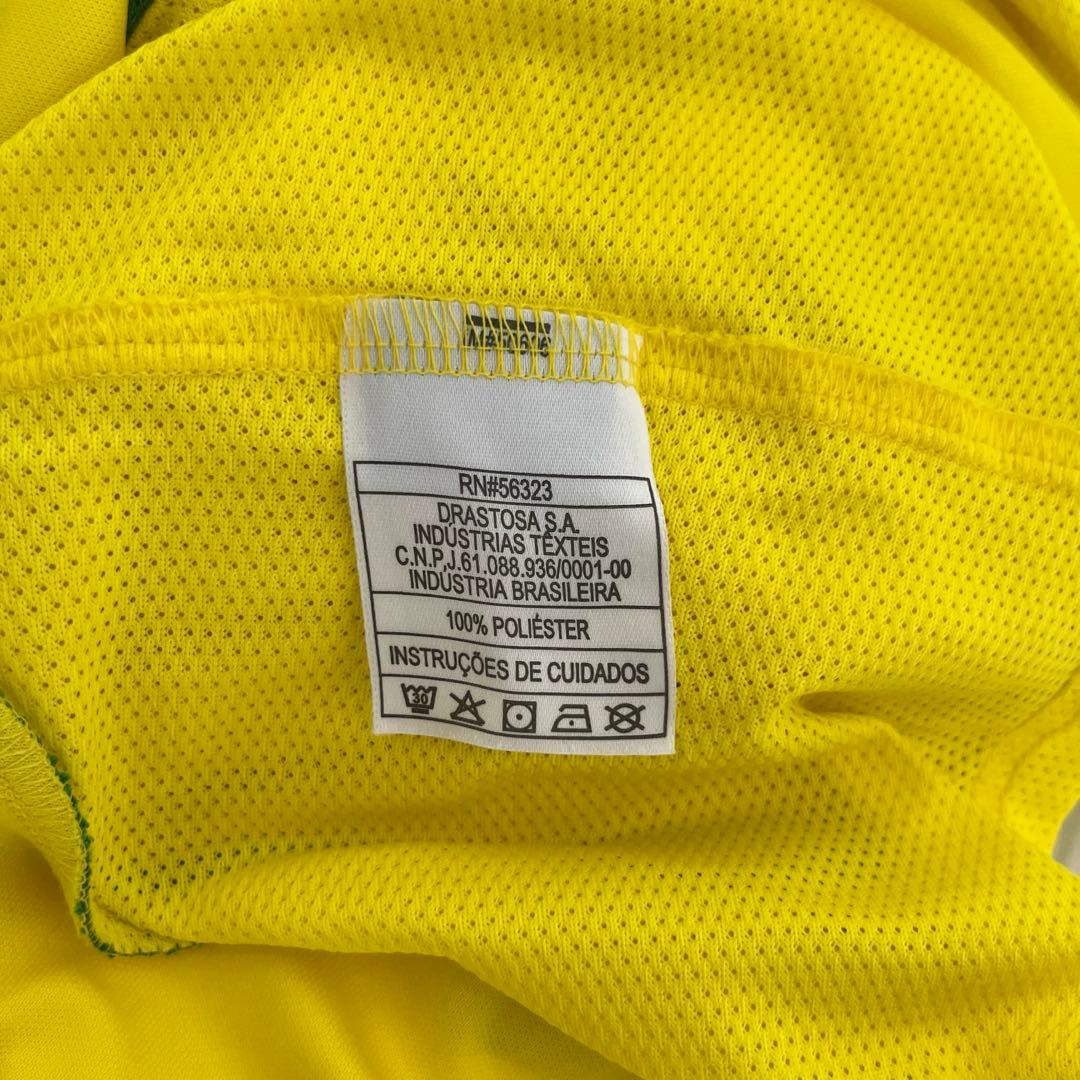 u*f様 ★最終値下げ！【希少・美品・送料込み】ロナウジーニョ 04-05ブラジ