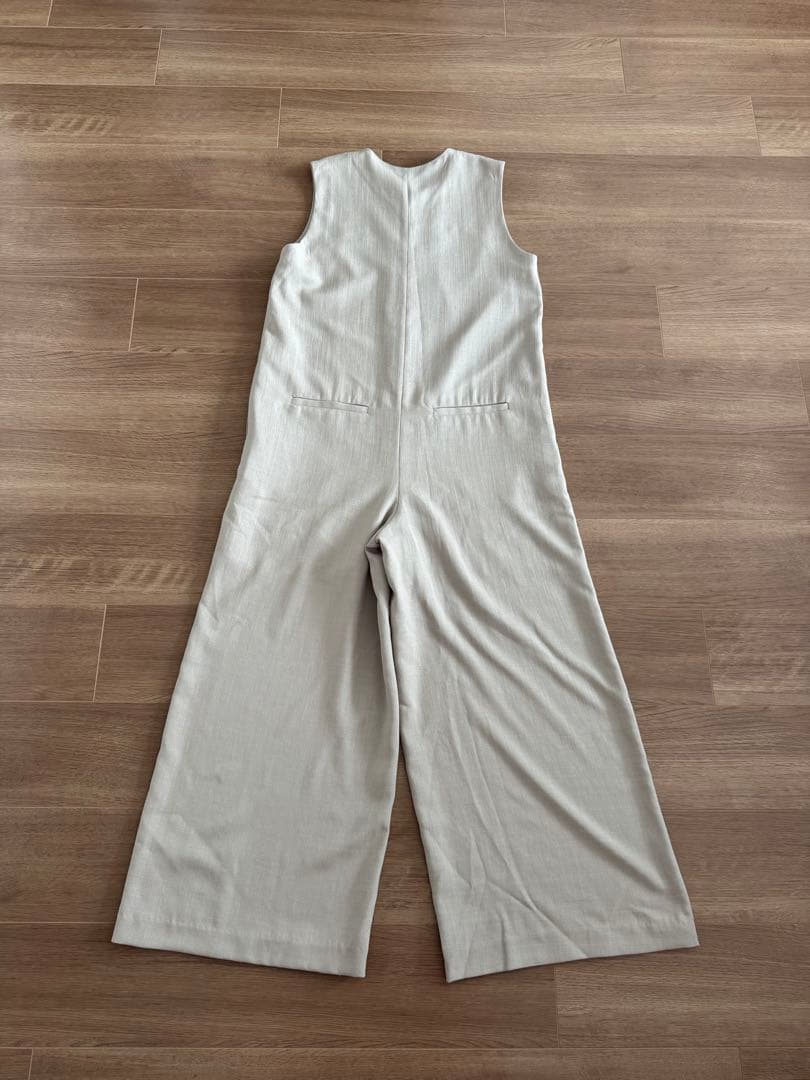 ETRÉ TOKYO ベージュ サロペット ノースリーブ