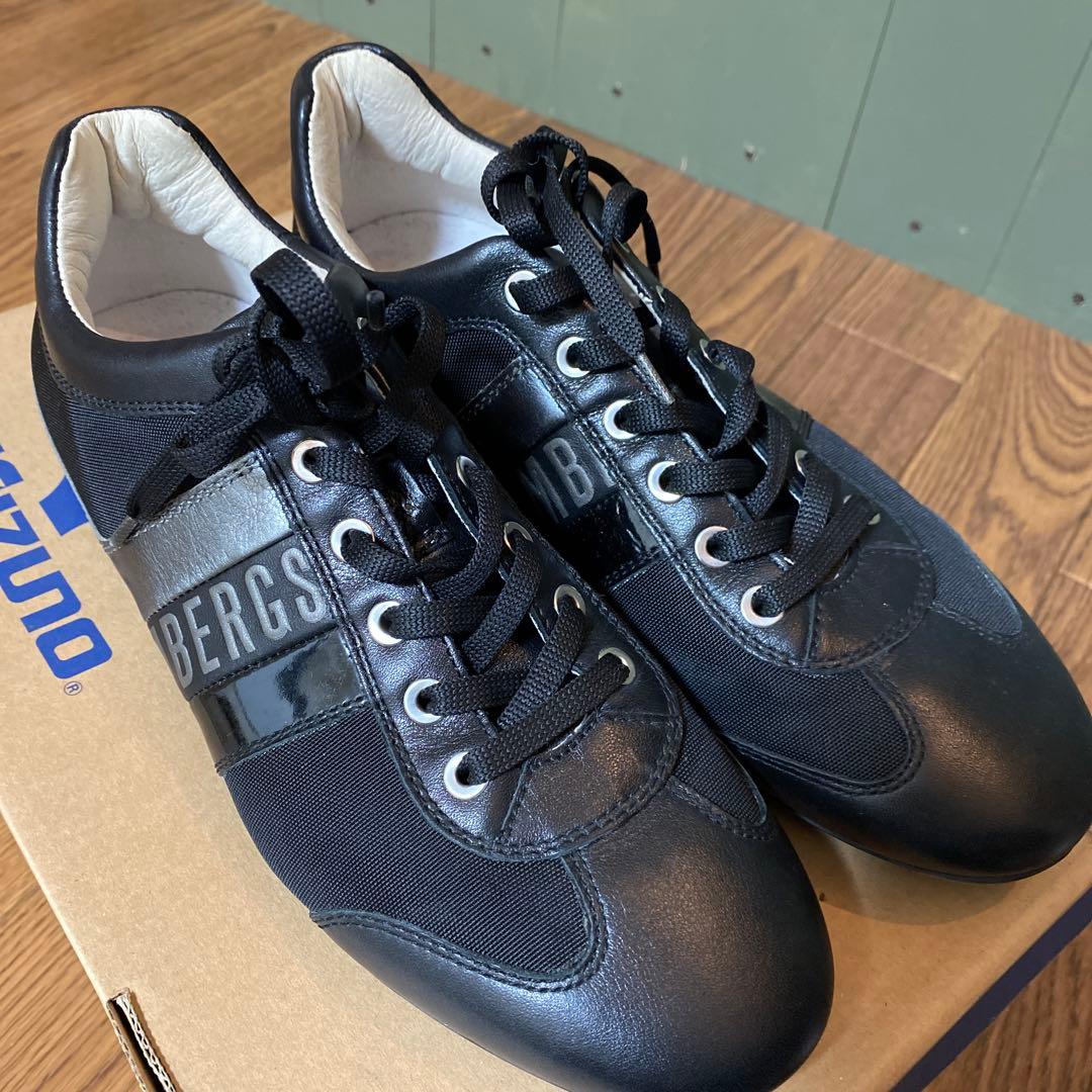 ビッケンバーグ スニーカー