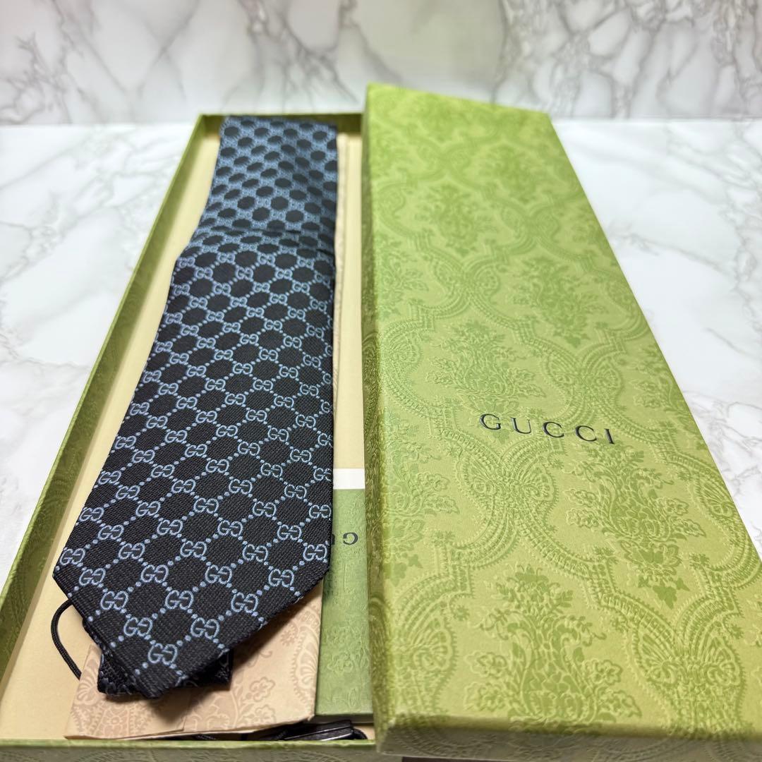 ✨極美品✨ 近年モデル GUCCI ネクタイ シルク100 GG シェリーライン