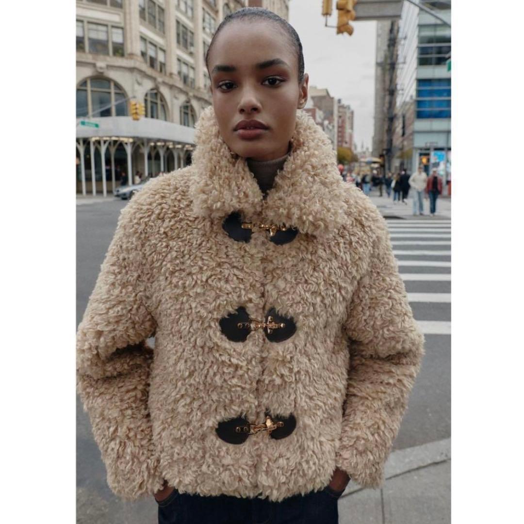 ZARA トグルボタン フェイクファージャケット Sサイズ