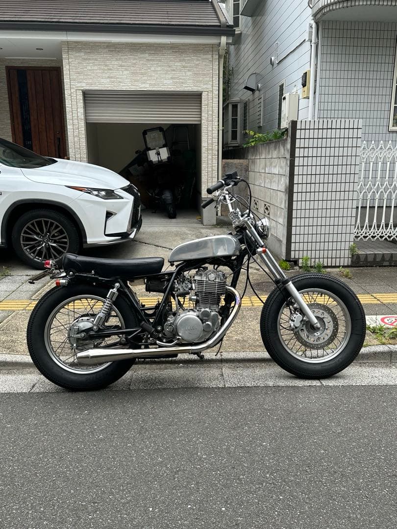 SR400 アルミタンク キャブ車 【非売品】