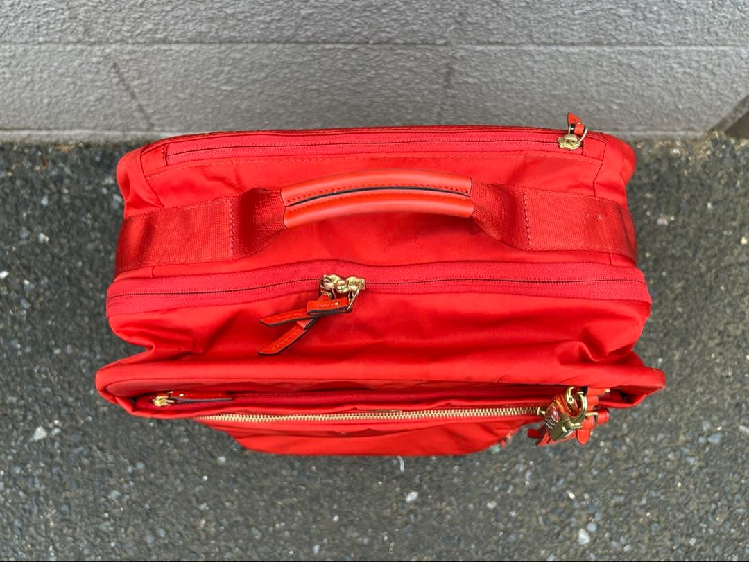 TUMI トゥミ 4輪ソフトキャリー 機内持込サイズ