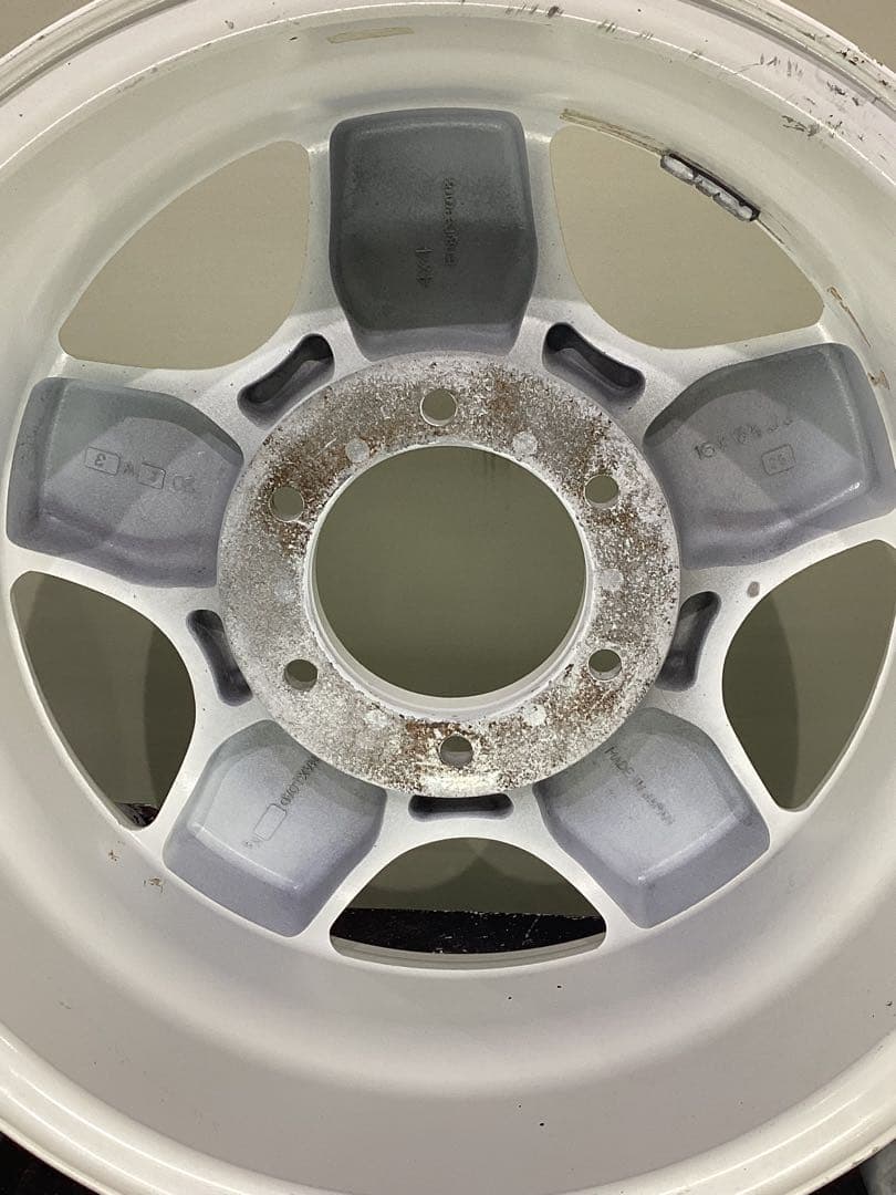 T317[送料無料] 4x4 ENGINEERING サイズ　16X6.5J