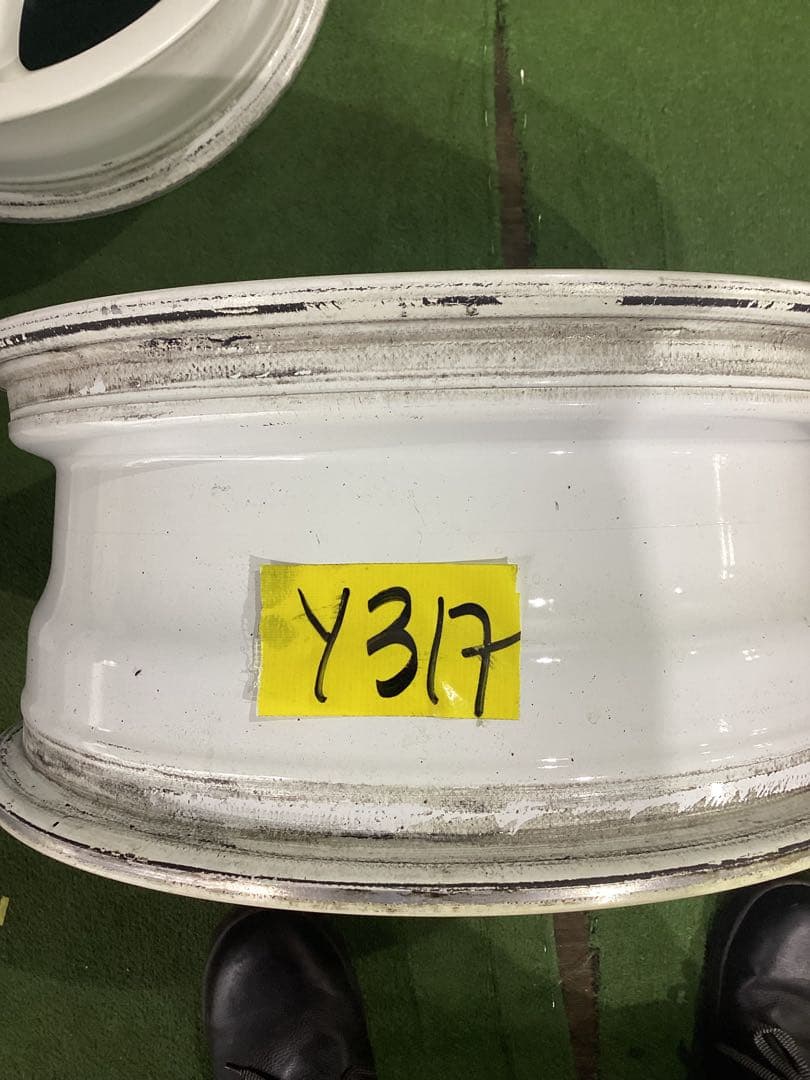 T317[送料無料] 4x4 ENGINEERING サイズ　16X6.5J