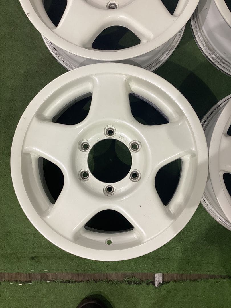 T317[送料無料] 4x4 ENGINEERING サイズ　16X6.5J