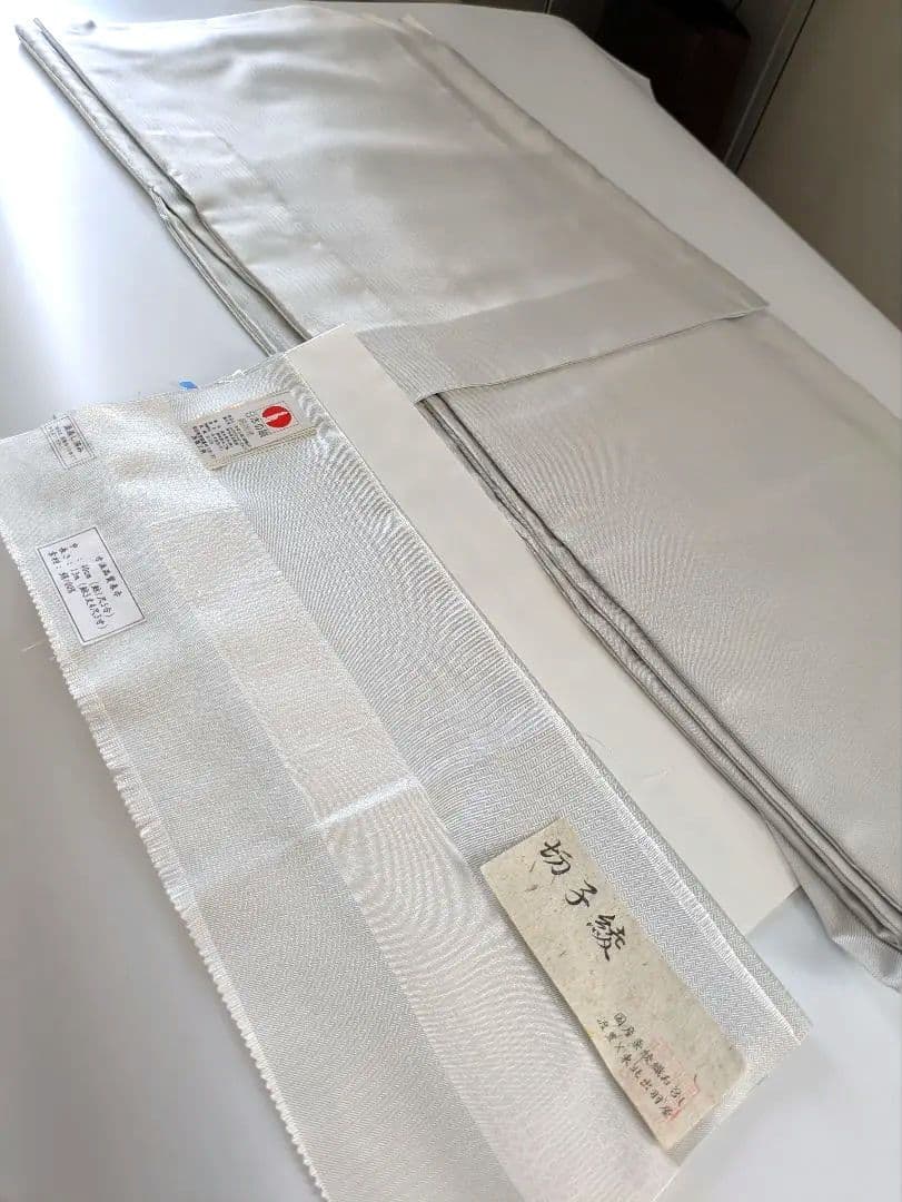 国産蚕綾織御召切子綾織胴抜き仕立 正絹西陣織橋本テル亀甲花菱文様高級袋帯